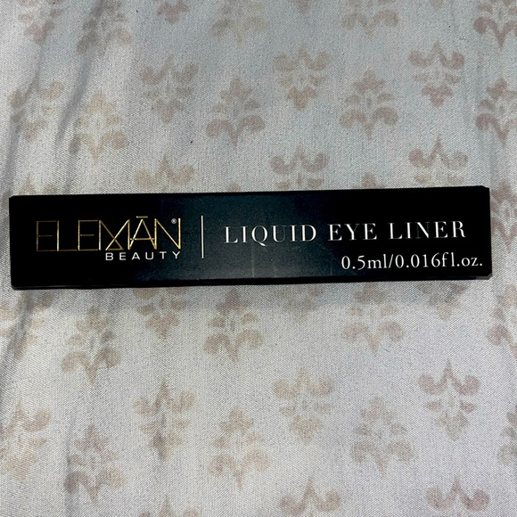 Eleman Beauty Black Liquid Eye Liner 0.5ml / 0.016fl.oz - Picture 2 of 4